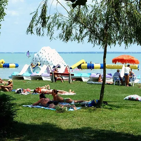 Sissi Vonyarcvashegy-balaton Gasthof *